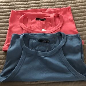 Abercrombie Women’s 2 Crop tank top